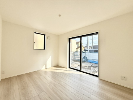 ���̑����� �������D��ŉ��₩�Ȏ��Ԃ��������