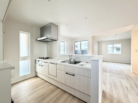 �L�b�`�� ���������������̖��@��������A���ʂȃL�b�`��