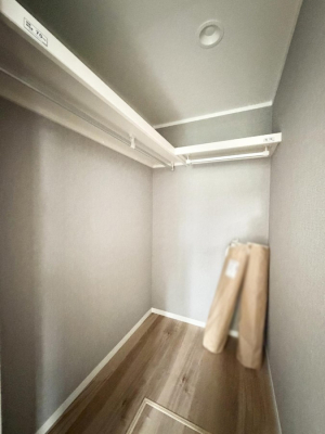 ���[ ����