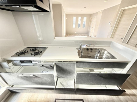 �L�b�`�� �����������������Ɗy�����Ȃ�A���K�ȃL�b�`�����