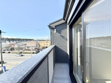 �o���R�j�[ ������ ���̃R�[�q�[���̐�����y���ށA�����̏ꏊ