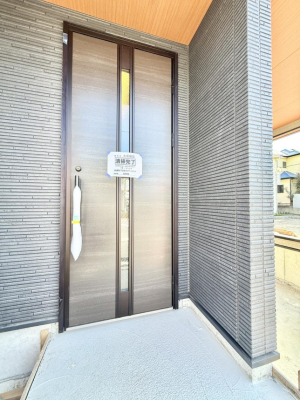 ���� �O�ρ� �V���v���Ŕ������A�Z�܂��̑���ۂ��ʂ錺�ւł�