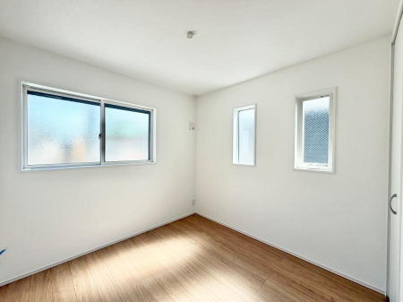 �q������ �ǂ��ɂȂɂ�u�����y���݂Ȏ����̂�����  