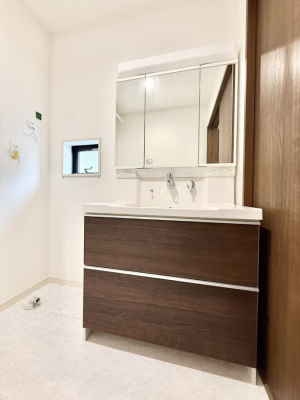 ���ʑ�E���ʏ� �������������Ő������̂�����ʏ�