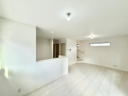 ���r���O ���������R�Ɖ�b�����܂��A�S�n�悢�ЂƂƂ�