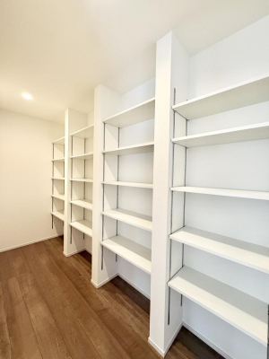 ���[ ��e�ʂ̃p���g���[��������܂�  