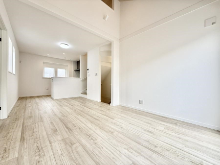 ���r���O �������C���e���A���l����̂��y���݂ȍL�����r���O�ł��I