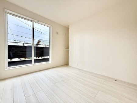 ���̑����� �������傫�ȑ��͊J����������A���邳�ʕ��o�b�`���ł�