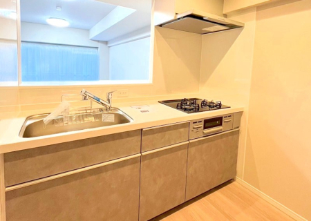 �L�b�`�� ��b���[�܂�ΖʃL�b�`���I�Ƒ��Ƃ̉�b���͂��݂܂�  