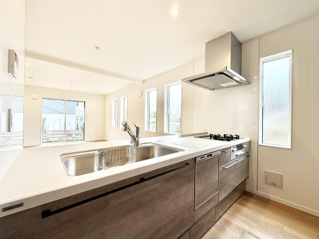 �L�b�`�� �������������Ŏ��p�I�A�S�Ƃ��߂��L�b�`���f�U�C��