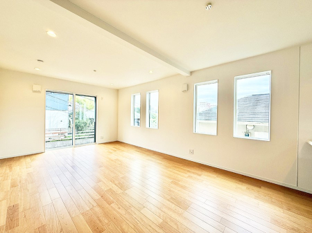 ���̑����� �������Ƒ��̏Ί炪���ӂ��A���났�̋��