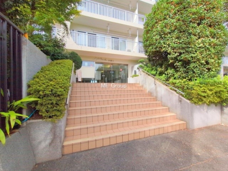 �G���g�����X �O�ρ��A�邽�тɈ��S����^���Ă����A���J�ɊǗ����ꂽ���L���