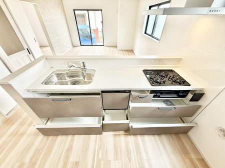 �L�b�`�� �������A�C�f�A�L����A�N���G�C�e�B�u�ȗ������