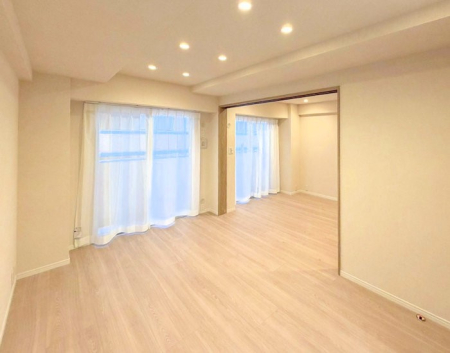 ���r���O �������z�������˂����ޖ��邢LDK�͉Ƒ��ł̂�т芰���܂�