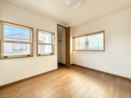 ���̑����� �������D��ŉ��₩�Ȏ��Ԃ��������