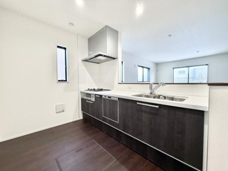 �L�b�`�� �����������������Ɗy�����Ȃ�A���K�ȃL�b�`�����