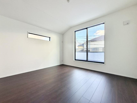 �Q�� ���������̔z�u��ʋC���̗ǂ��݌v�ŕ����̋�C�������炸�A��ɐV�N�ȋ�C������܂�