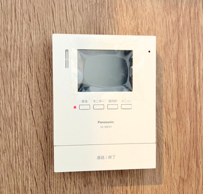 ���̑����� ���j�^�[�t�C���^�[�t�H��