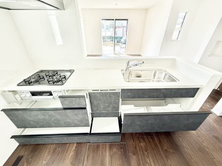 �L�b�`�� ����