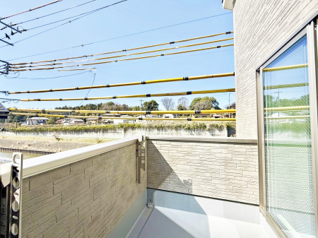 �o���R�j�[ ����