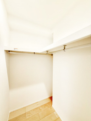 ���[ ����