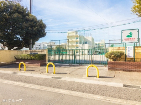 ���ӊ� ���w�Z 320m ��a�s�����ߊԏ��w�Z