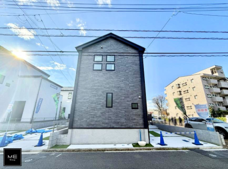 ���n�O�ώʐ^ �O�ρ��V������炵���n�܂�ꏊ�ŁA�Ƒ����J��[�߂�