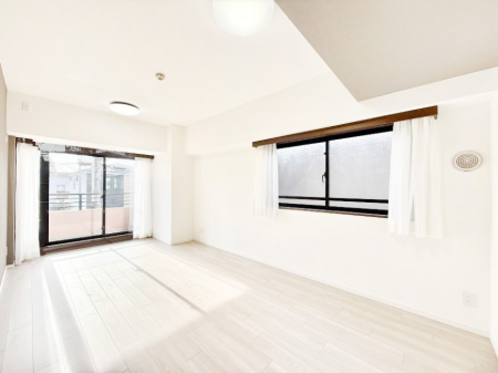 ���r���O ���������ƕ���������A�����b�N�X�ł�����