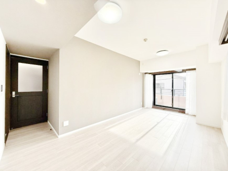 ���r���O �������i�`�������ȃ��r���O�͂ǂ�ȃC���e���A�ɂ������܂�