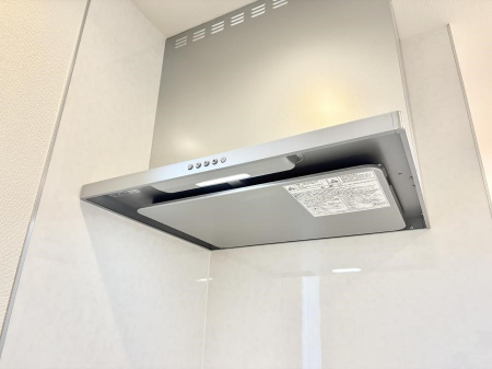 ���̑����� �ݔ����������̏��C����������C��ɗU������A�����I�ɔr�����ł��܂��B