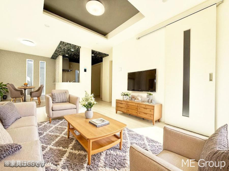 ���r���O ���������났�ƏΊ炪�W�܂�A�S���܂郊�r���O