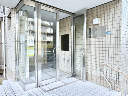 �G���g�����X �O�ρ��������������͋C�̃G���g�����X���Z�܂������������}���܂�