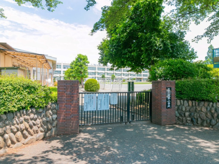 ���ӊ� ���w�Z 720m �����s�����؏��w�Z