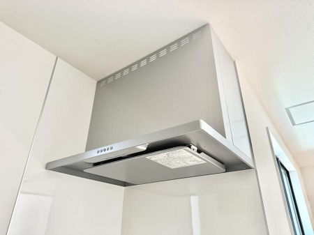 ���̑����� �ݔ����������̏��C����������C��ɗU������A�����I�ɔr�����ł��܂��B