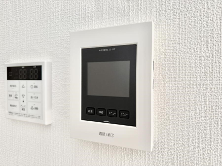 ���̑����� �ݔ����K��҂��m�F�ł��Ĉ��S���������܂�