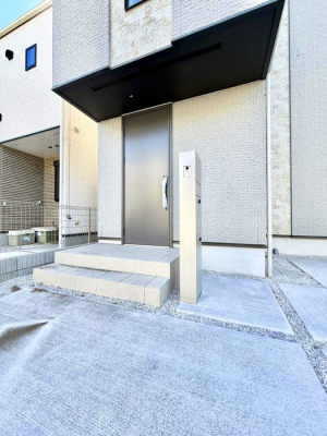 ���� �O�ρ� �Ƒ��ƃQ�X�g���₳�����}����A�S���܂錺��