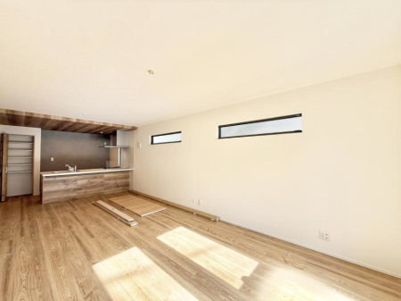 ���r���O ���������ƕ���������A�����b�N�X�ł�����