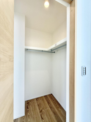 ���̑� �������L�����[�X�y�[�X�͂��ꂵ���ł���