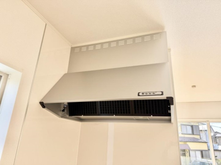 ���̑����� �ݔ����t�[�h�ɕ����Ă���ׁA���������C��ɗU������A�����I�ɔr�����ł��܂�