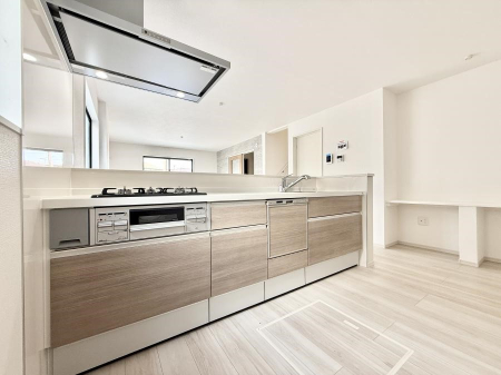 �L�b�`�� �������V���v���Ŕ������S�n�悢���Ԃ𐶂ރL�b�`�����