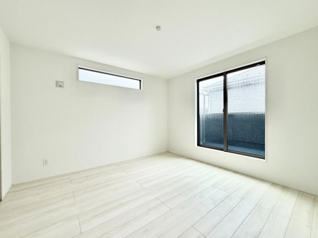 ���̑����� �������D��ŉ��₩�Ȏ��Ԃ��������