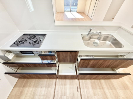 �L�b�`�� ���[�͖L�x�ȃV�X�e���L�b�`���ł��I