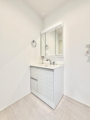 ���ʑ�E���ʏ� ���邢���ʏ��͖����̎��������y�����ł����Ⴂ�����ł�