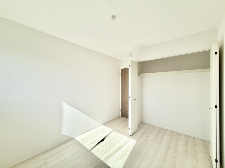 ���̑����� �������D��ŉ��₩�Ȏ��Ԃ��������