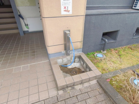 �G���g�����X ���Ǘ��̍s���͂����G���g�����X�ň��S���ĕ�点����ł�