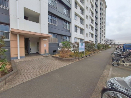 �G���g�����X �O��