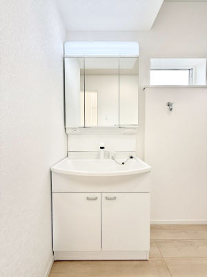 ���ʑ�E���ʏ� �������Ƒ��݂�Ȃ��g���₷���z�u�ł�