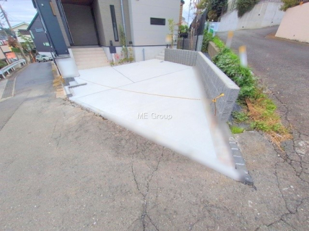  �O�ρ��J�[�X�y�[�X�L