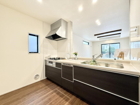 �L�b�`�� ����