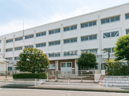 ���ӊ� ���w�Z 710m ���l�s����㏬�w�Z